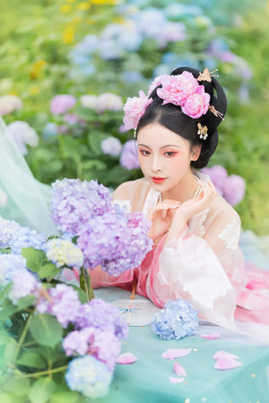 美女爆乳裸体APP免费