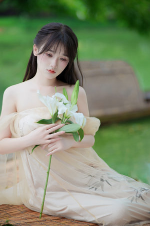 美女扒开看个够